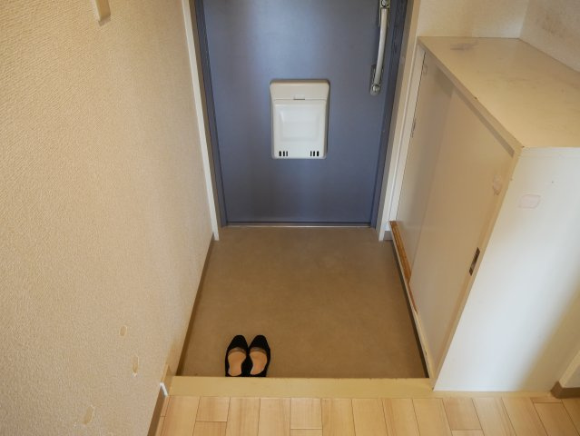 【玄関】 | くすのきハイツ