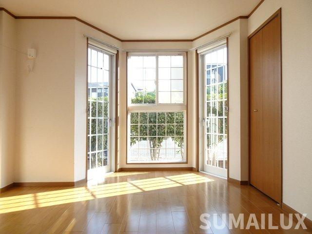 ヴェルドミールⅠの居間・リビング