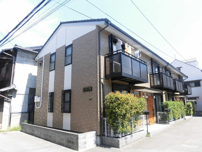 【外観】 | ピュアニッシモ | 建物の個性を主張するシックな外観です