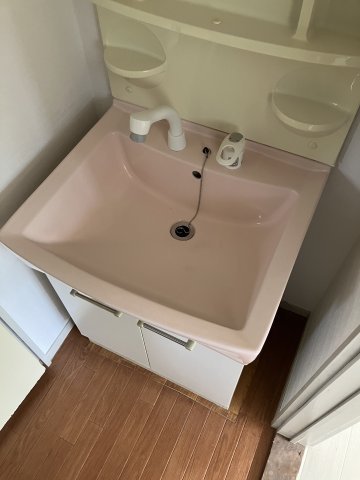 【独立洗面台】