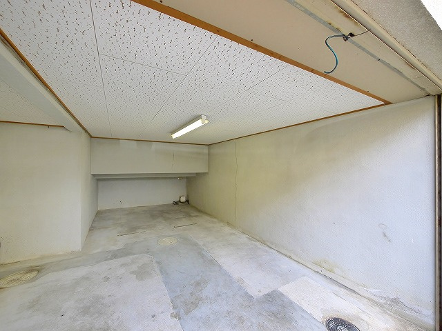 田町戸建ての駐車場