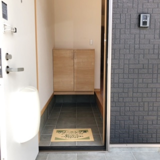 【玄関】 | 大誠ハイツ北高下Ⅱ | ゆったりとした玄関です