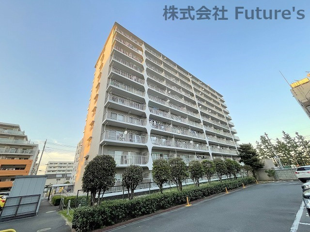 ローズタウン草加B棟の外観|東武スカイツリーライン「獨協大学前」・徒歩9分の好立地