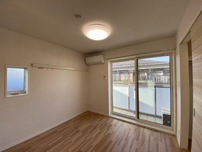 【洋室】 | エスタシオン【SHM】 | 5.2帖洋室！