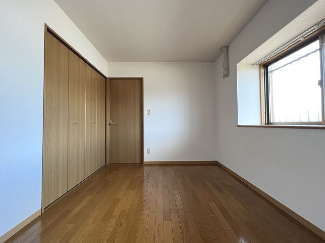 ジュピターの洋室|洋室です
※間取り反転の場合あり、内装が若干異なる場合がございます