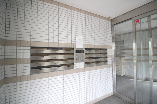 ジュピターのエントランス|ゆとりのあるエントランスです