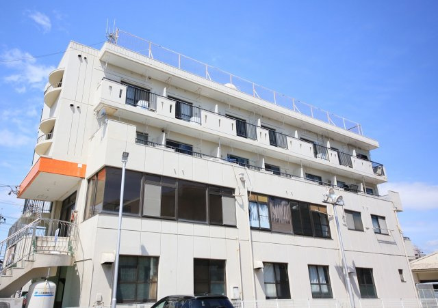 キャンパスひまわり住吉の外観