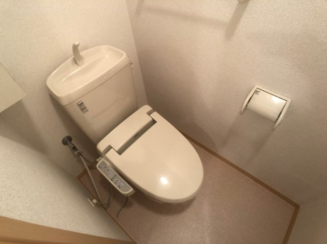 メゾンラフィネのトイレ