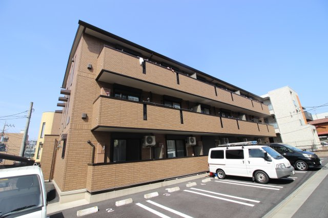 クレシェンテ