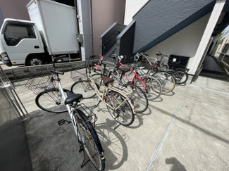 【その他共用部分】 | 駐輪場です