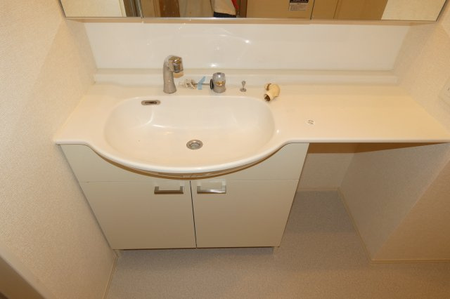 【洗面所】 | dear court