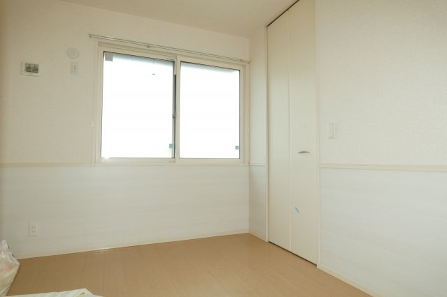 【寝室】 | dear court