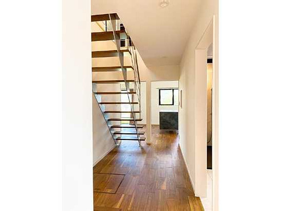 【居間・リビング】