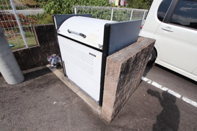 【その他共用部分】 | ラフレシール三日市Ⅲ | 敷地内ゴミ捨場