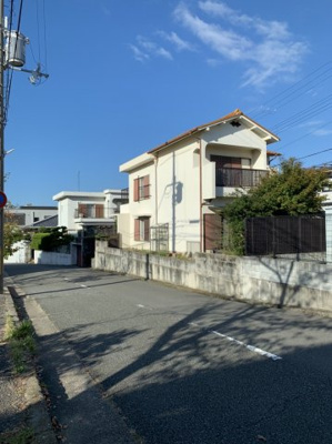 【外観】 | 神戸市須磨区友が丘1丁目売り土地 | 徒歩２分の場所にコープこうべがあるので、大変便利。