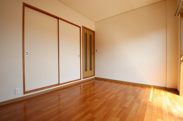 【寝室】 | エトワール奥野