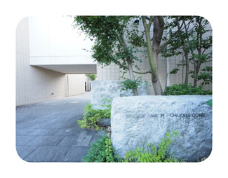 【エントランス】 | 落ち着いたエントランスです