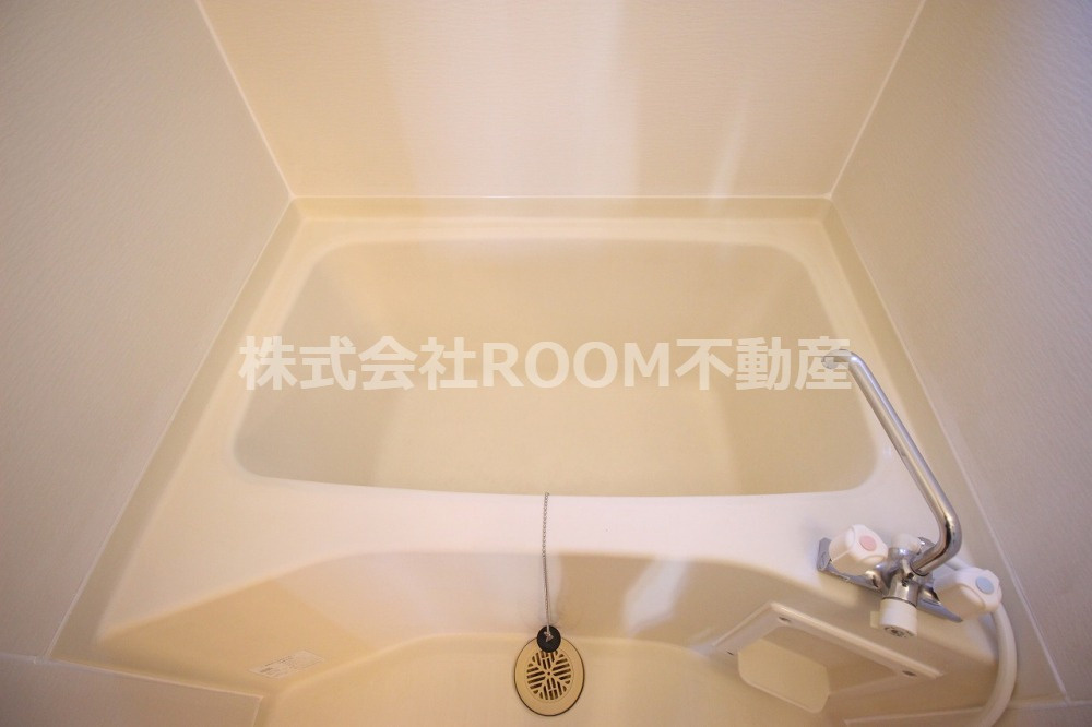 シャルマンコートの浴室|ゆったり過ごせるお風呂です