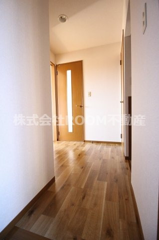 シャルマンコートの玄関|ゆったりとした玄関です