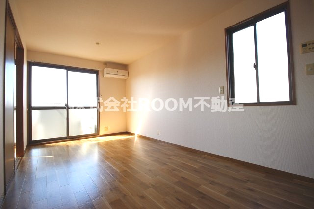 シャルマンコートの居間・リビング|居間です