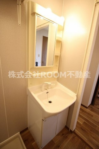 シャルマンコートの独立洗面台|独立洗面台です