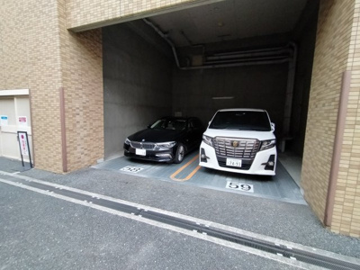 【駐車場】 | グランディア深江橋ガーデンズ | 敷地内駐車場です。