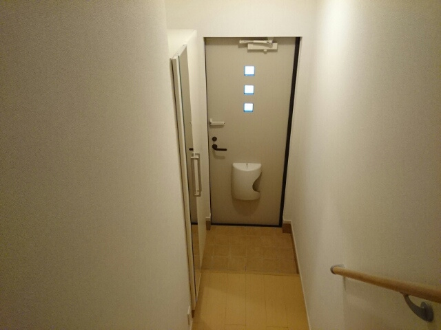 サウスランドの玄関