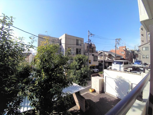 【展望】 | アヴァン文京小日向 | 大通りの反対のお部屋で静かな環境です！