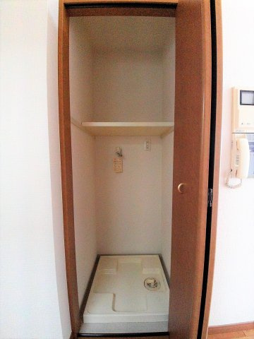 【設備】 | アヴァン文京小日向 | 洗濯機置き場