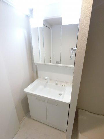 【独立洗面台】