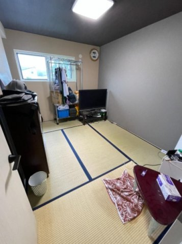 長生郡長柄町皿木　中古戸建の和室|令和3年3月築 土地約112坪　4LDK　長柄ダムを一望できます。ウッドデッキ・テラス付・屋上付き