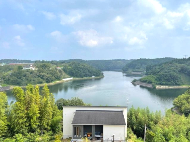 長生郡長柄町皿木　中古戸建の展望|令和3年3月築 土地約112坪　4LDK　長柄ダムを一望できます。ウッドデッキ・テラス付・屋上付き