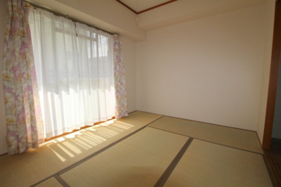 【居間・リビング】 | アメニティ曽根 | 別室の写真使用