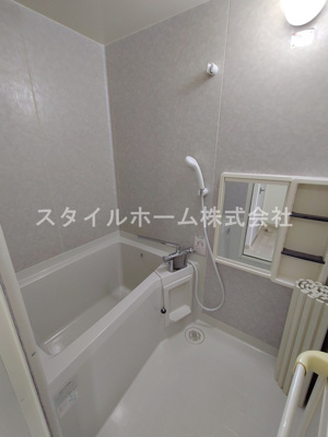 【浴室】 | 第二大清水ハイツ | 落ち着いた空間のお風呂です