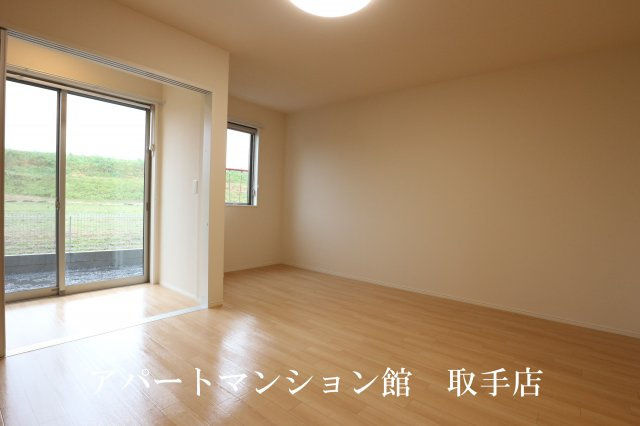 ルピシアの居間・リビング