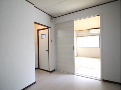 【居間・リビング】 | コーポ・シラミネ