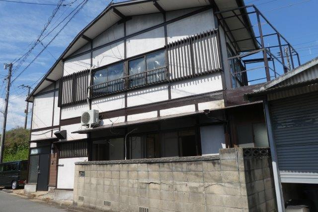 倉敷市西阿知町西原の一戸建ての外観
