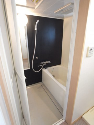 【浴室】 | ＬＯＨＡＳ　ＴＯＷＮ