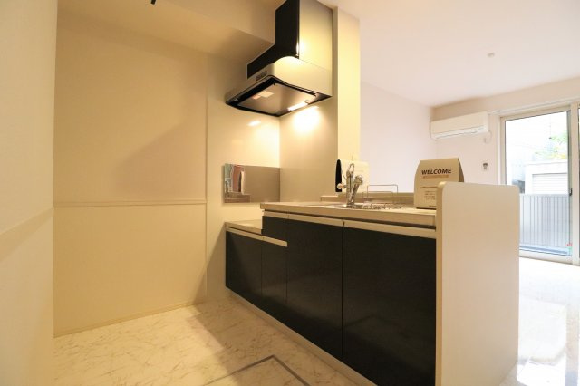 アーバンロックのキッチン|2021年撮影。現況と異なる場合がございます。