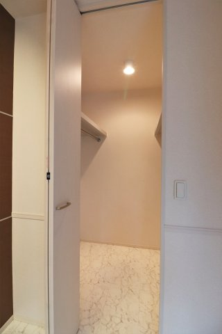 アーバンロックの収納|2021年撮影。現況と異なる場合がございます。