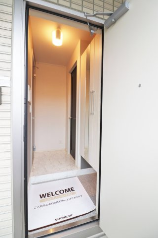 アーバンロックの玄関|2021年撮影。現況と異なる場合がございます。