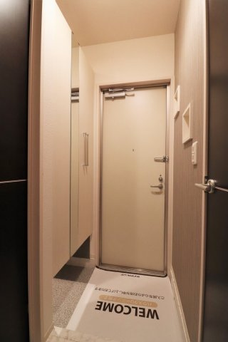 アーバンロックの玄関|2021年撮影。現況と異なる場合がございます。