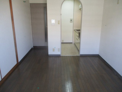 【居間・リビング】 | ラフィーネ住之江