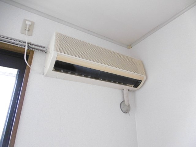 パピオン津福【10,000円キャッシュバック対象物件】の設備|エアコンです