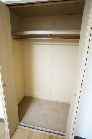 グランドヴィラ・アサヒの収納|小物を収納するのに便利です