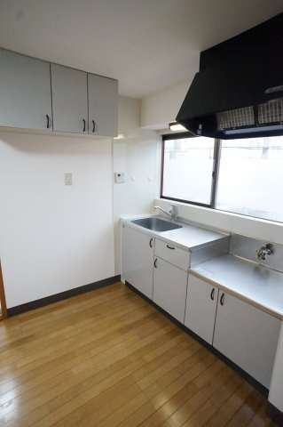 グランドヴィラ・アサヒのキッチン|お料理しやすいキッチンです