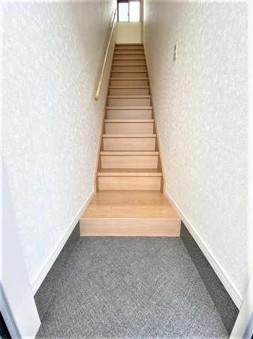 アールスリー青山の玄関