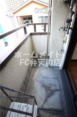 【バルコニー】 | ボンジュール南市岡 | お洗濯にも便利なバルコニー付き