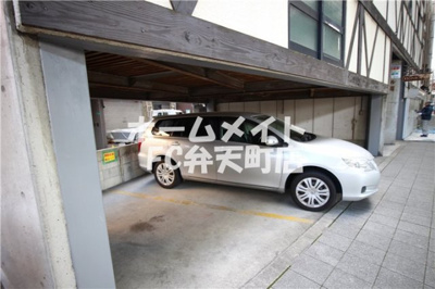 【駐車場】 | ボンジュール南市岡