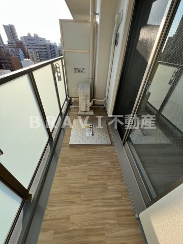 La Douceur谷町（旧 ミラージュパレス谷町ブライト）　BRAVI不動産のバルコニー|【ミラージュパレス谷町ブライト】バルコニーからの眺めを楽しみながら食事をしませんか